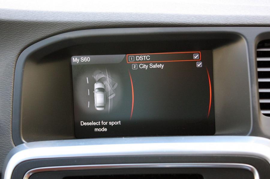  Volvo S60 T5 AWD 2013 года  (фото 16 из 40)